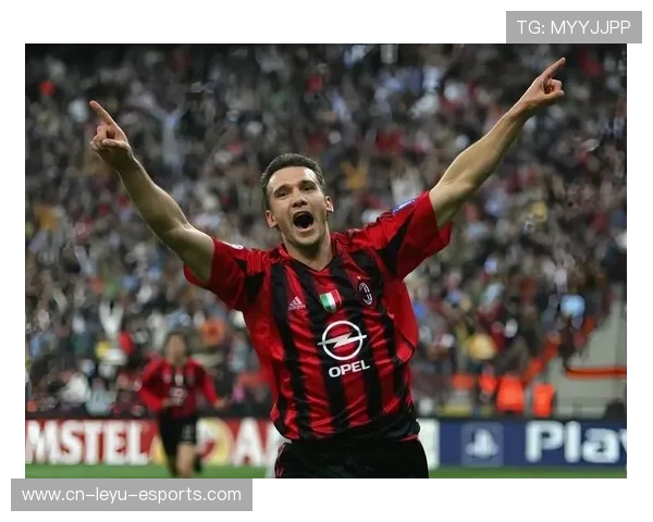 中国足球球星回归老东家重燃昔日辉煌为球队注入新活力